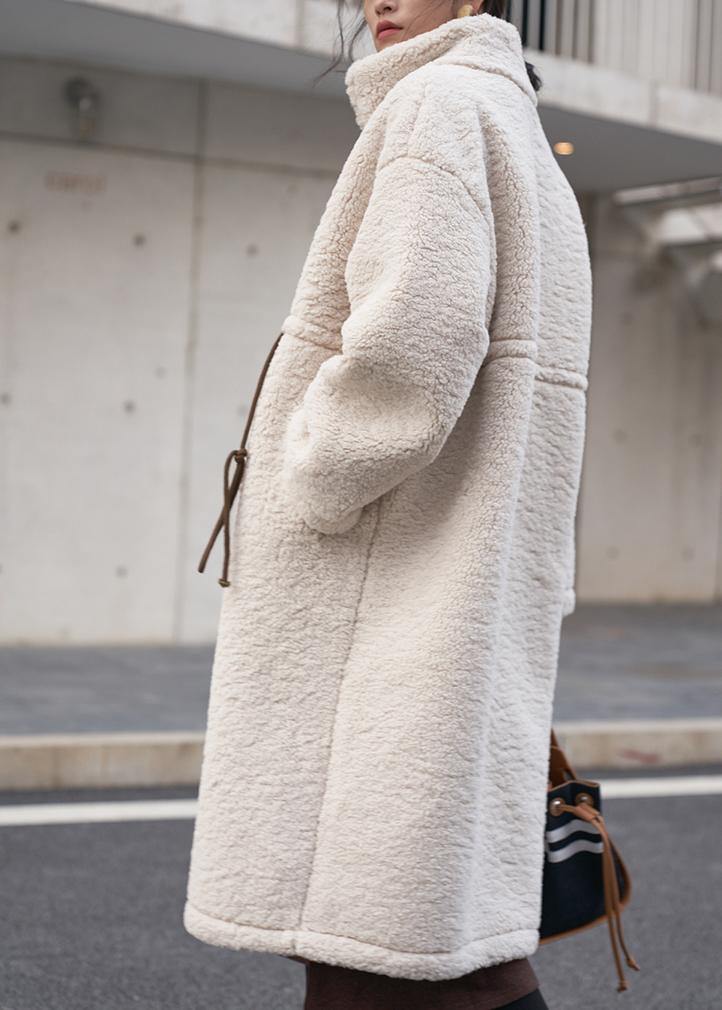 2023 Abrigos de lana color nude Abrigo de invierno de talla grande Chaquetas con cordón y cuello levantado